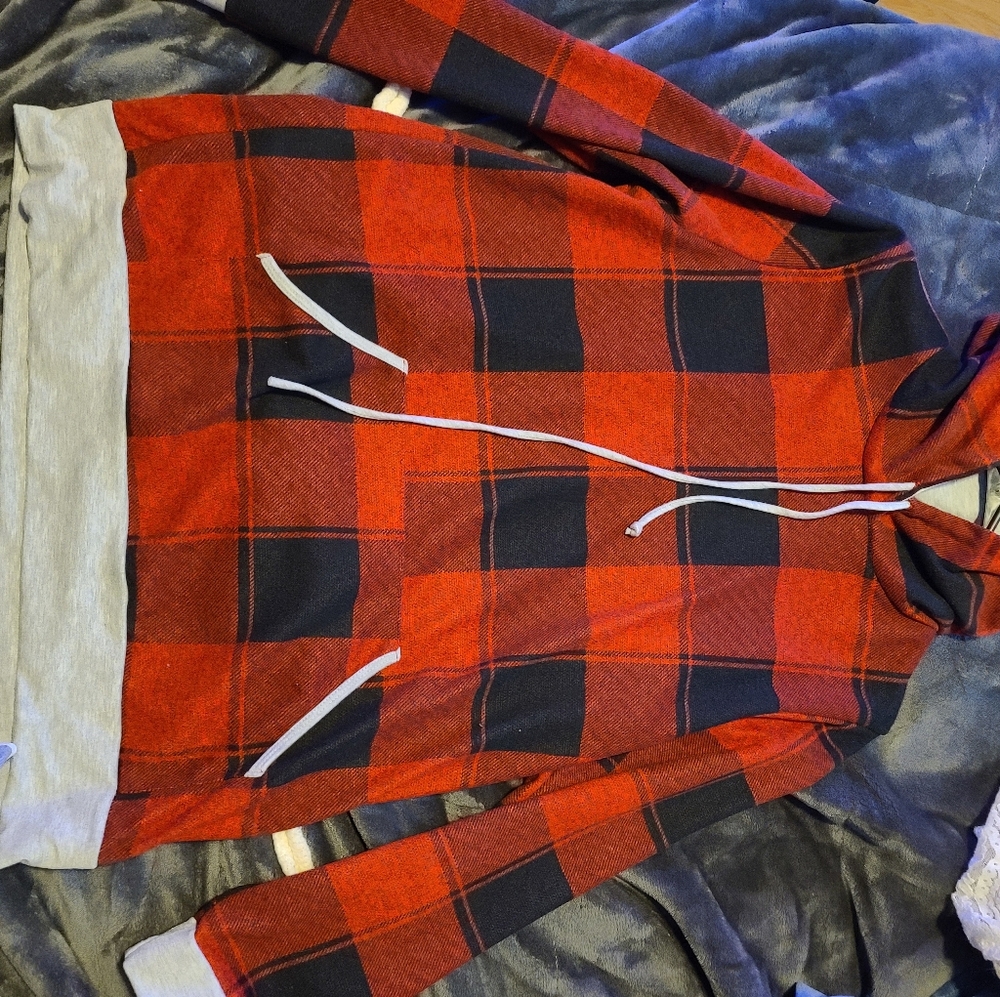 Buffalo plaid hooded shirt